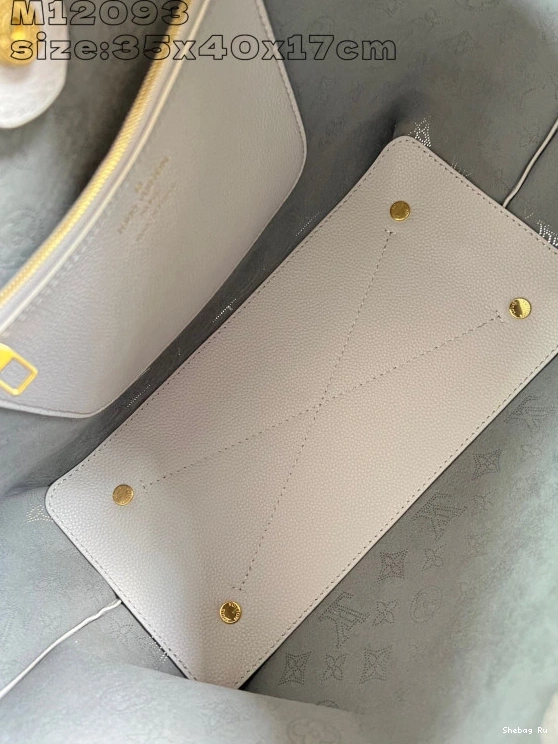 VUITTON CARMEL LOUIS 0719